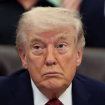 Trump: Irani kërkon rihapjen e Ngushticës së Hormuzit, po humbet 500 milionë dollarë në ditë