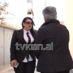 “Nuk kam ku ti gjej” i jep 34 milione borxh kushërires, ajo i fut bllok dhe e le pa lekë!