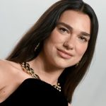 Dua Lipa padit Samsung, kërkon 15 milionë $ dëmshpërblim