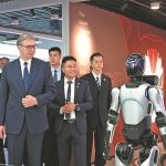Vuçiç nga Kina: Brenda dy muajsh Serbia do të ketë robotë humanoidë (VIDEO)