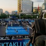 Rama fton qytetarët: Pas finales së Champions League, shijoni spektaklin e padelit në Sheshin Skënderbej