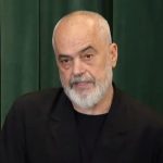 Rama për protestën: Problemi nuk janë flamingot, por sorrat dhe korbat që duan të marrin peng vendin