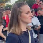 Pas dorëheqjes nga grupi i PS-së, deputetja Marjana Koçeku i bashkohet protestës