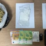 U kap në flagrancë me sasi droge, në pranga 35-vjeçari në Tiranë.