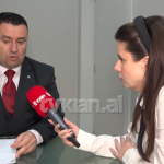 Fiton tenderin kusheriri i kryebashkiakut, lekët e pastrimit zhduken, Kuçova plot plehra