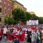 Nis marshimi i qytetarëve drejt Kryeministrisë