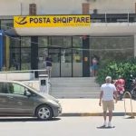 Dyshime për abuzim me fondet, shkarkohet drejtoresha e filialit të Postës në Durrës