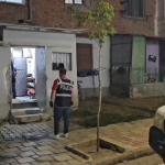 37-vjeçari dhunon djalin e bashkëjetueses në Korçë, i riu me plagë në kokë. Policia jep detajet