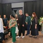 Mbahen homazhe për gazetarin Enrik Mehmeti, i pranishëm edhe kryeministri Rama