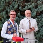 Në fund të mandatit 3-vjeçar, ambasadori Gonzato dekorohet nga Rama e falënderon shqiptarët: Ky vend do të mbetet në zemrën time