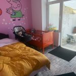 Nëna e tre fëmijëve të mitur në burgun e Pojskës, me të edhe foshnja 1-vjeçe/ Nesër seancë urgjente në Gjykatën e Tiranës, Begaj vë në dispozicion faljen presidenciale