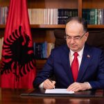 Presidenti Begaj dekreton marrëveshjen e huasë 302 milionë dollarëshe me SHBA-në
