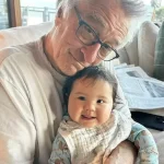 Robert De Niro befason me foton e rrallë me vajzën 3-vjeçare: Më pëlqen shumë të jem babai yt, Gia