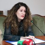 GJKKO cakton masën e “Arrestit në shtëpi” dhe pezullon nga detyra shefen e SHISH, Vlora Hyseni