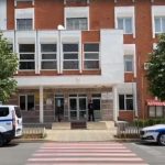 Punonjësi ra në kontakt me rrymën elektrike, procedohen penalisht drejtorët e Bashkisë Tropojë