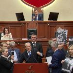Berisha bën thirrje për dhunë në Kuvend: T’i thyhen kockat deputetëve të PS! Peleshi i heq fjalën për gjithë ditën
