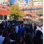Një ditë pas protestës 9-orëshe në Tiranë, gjimnazistët e “Partizanit” bojkotojnë mësimin